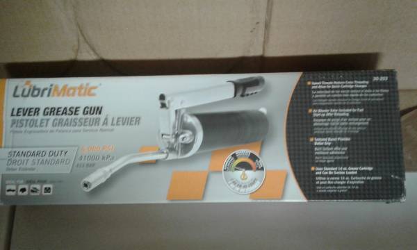 NEW LUBRAMATIC GREASE GUN 1