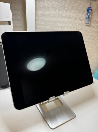 iPad Pro 11” (M4) 256GB WiFi + cases - computers - by owner