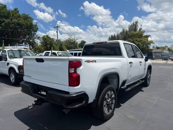 2020 Chevrolet Silverado 2500HD Crew - Photo 4