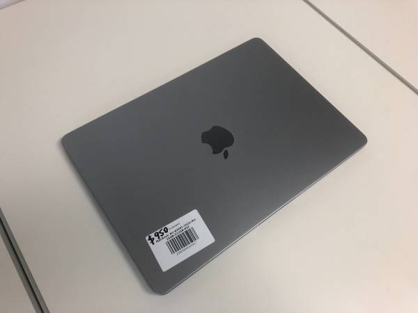 2022 A2681 MacBook Air M2/16G Ram/512G SSD/90 day warranty