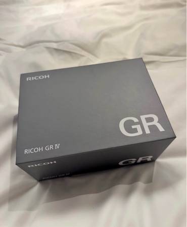Ricoh GR IV 1