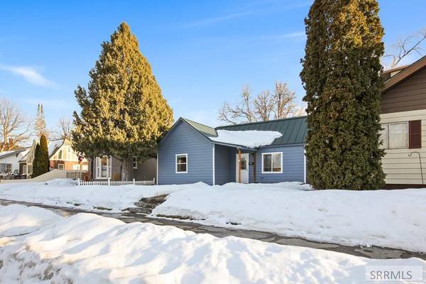 $1,680 / 2br - 899ft2 - ¡Pequeño pero poderoso! ¡Este único en su tipo! (IDAHO FALLS)63952519035395122