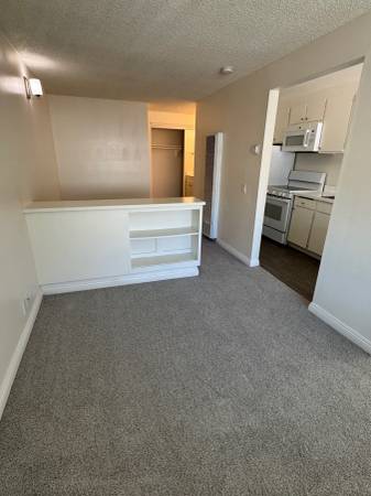 $1,949 Apartamento Estudio 1 Baño - ¡ESPECIAL DE MUDANZA!!! (Ventura)63668271197187124