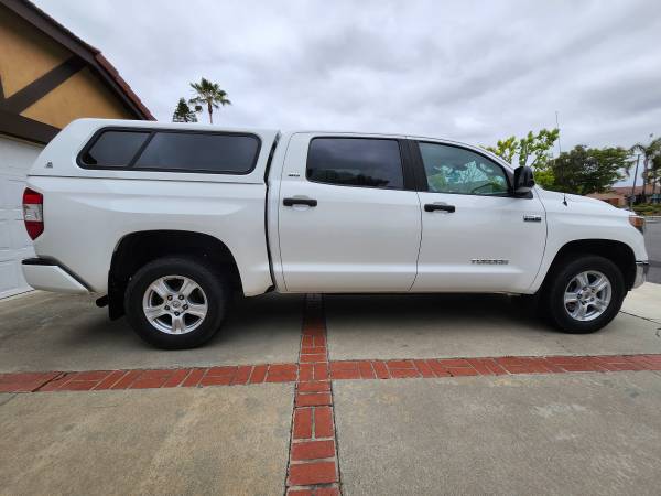 2019 Toyota TUNDRA 4X4 CREW - Photo 9