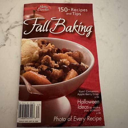 Colección de revistas de repostería de otoño y navideña - $5 (Sammamish)63471357415811121
