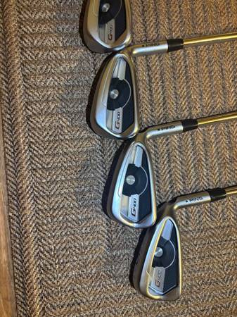 Ping G400 iron set 5-PW, UW stiff flex - sporting goods - by