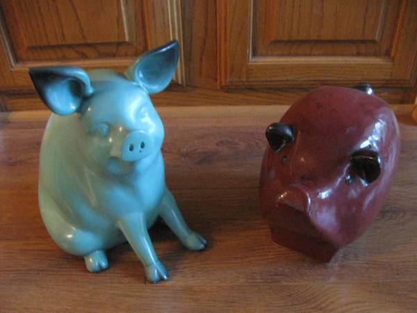 Ceramic Pigs 1