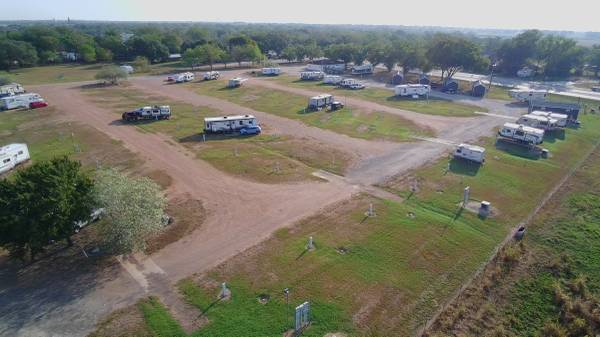 $695 / 1br - Cabañas @ Patriot RV Park - Cuero (Cuero)64038876752771124