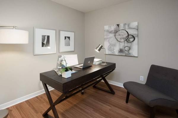 A 712 ft² one-bedroom in Langley, asking $2,050 a month. The listing mentions laundry in building. It leaves 5 obvious questions unanswered, starting with: what floor is it on?
