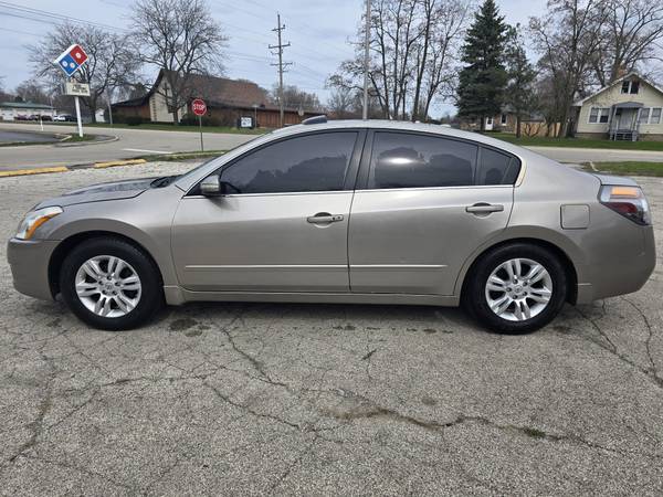 2012 NISSAN ALTIMA - $3,999 (ZION ILLINOIS)63624813194755123
