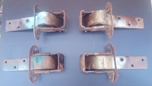 '55-'57 Chevy Car door hinges 1