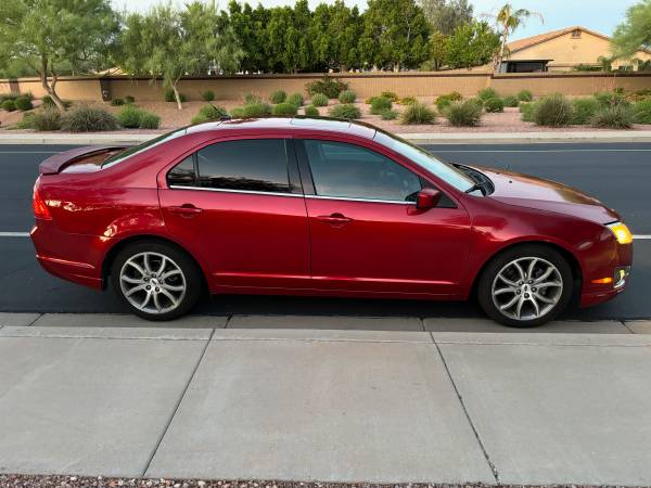 2011 FORD FUSION SE *HAGA UNA OFERTA* - $3,690 (PEORIA)63616930205313123