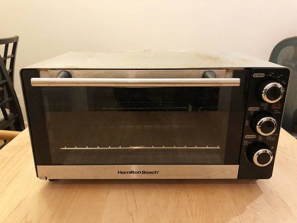 Hamilton Beach Oven Broiler 6 Slice Toast 12” Pizza Capacity Black SS 1