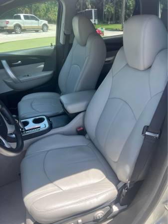 2012 GMC Acadia SLT-2 - $5,900 (Jacksonville Beach)63470246461827124