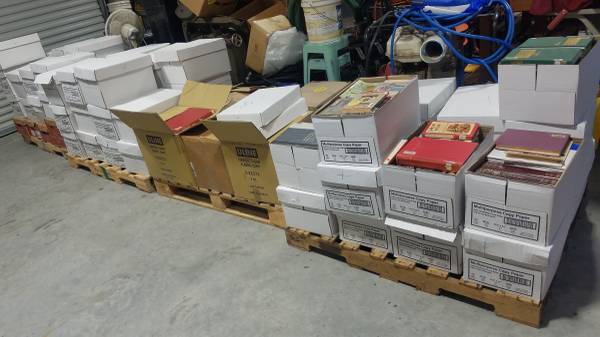 Library books four pallets 1
