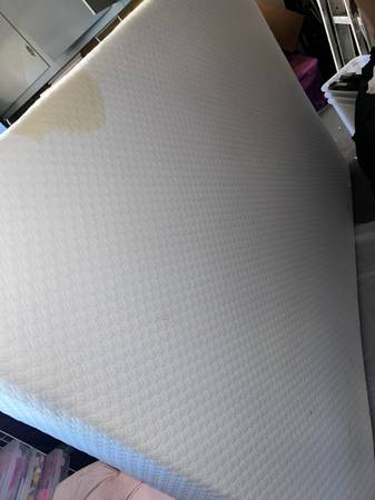 Free full sized mattress 1