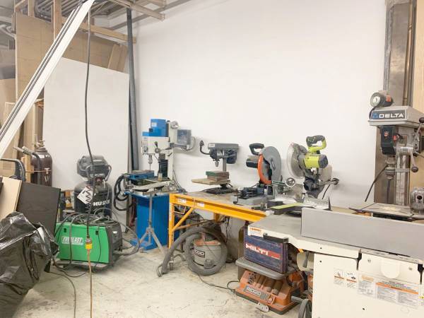$800 / 110ft2 - 1 Space Available in Shared Woodshop (Bed Stuy)63912044986115121