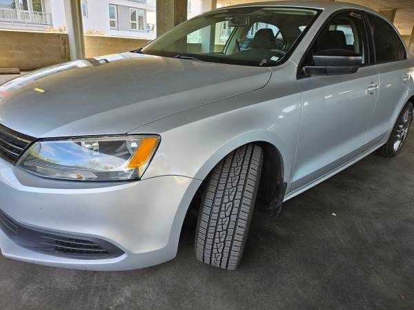 2012 VW Jetta, 4 cilindros, 113 mil millas, un solo dueño. - $4,999 (Oeste de LA)63436229394945122