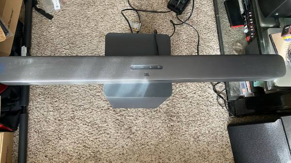 JBL Soundbar & Subwoofer 2.1 Channel 1