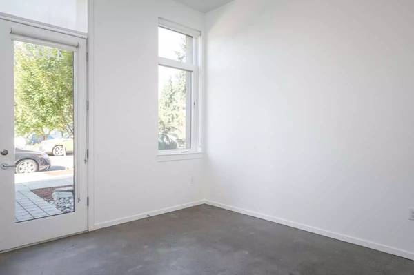 $1,276 / 479ft2 - ¡Estudio moderno con estilo de ático! ¡Lavadora/secadora en la unidad! ¡A pocos pasos del transporte público! (Portland - 7 minutos en auto al parque Mt. Tabor)63777385089025122