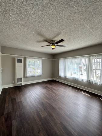 $1,100 $1,100 Un Estudio Grande / Apartamento Individual (Tarzana)63869889910531120