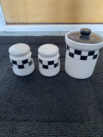 Ceramic Jar & Matching Salt & Pepper Shakers 1