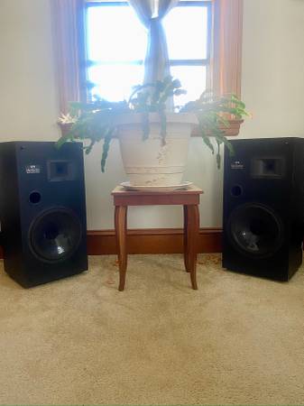 EPI Brand Speakers 1