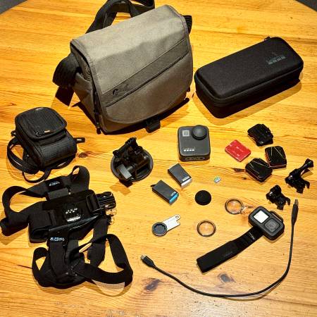 GoPro Max with accessories - photo/video - by owner - electronics