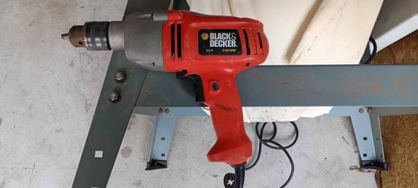 Black & Decker 1/2" Drill 1