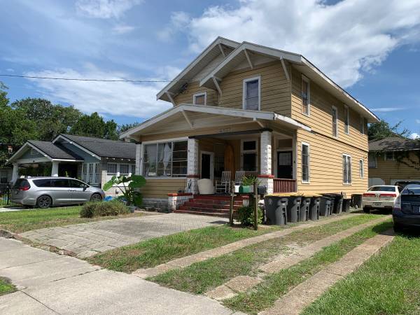 garage apartment with internet and electric 1