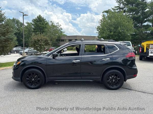 2018 *Nissan* *Rogue* *AWD SV* Black - $5,950 (Woodbridge Public Auto Auction)63487302008195123