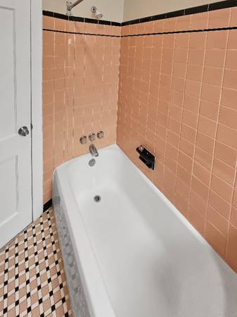 $1995.00 / 3br - 1225ft2 - 2005 Mercy St Philadelphia PA 1914563666762783105124
