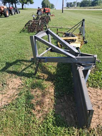 Cuchilla para niveladora de 7' - $500 (MITCHELL, Indiana)63469926303233122