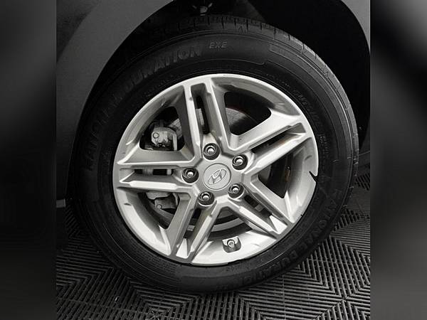 2019 HYUNDAI KONA SE 4 puertas Crossover - $12995,0063495039291649122
