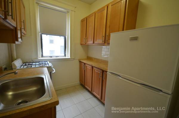 $1,995 ESTUDIO ESPACIOSO SIN COMISIÓN DE CORRETAJE (Brighton)63690793287043121