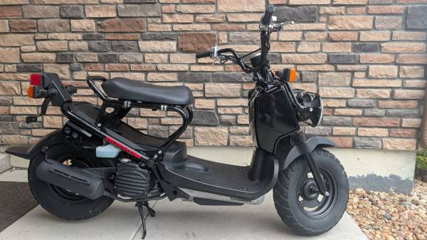 2015 Honda Ruckus 50cc Black.  FULLY Serviced.  Low miles.  100+MPG.