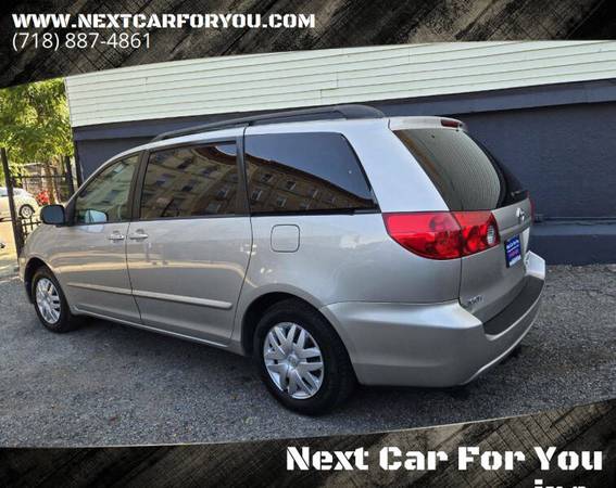 TOYOTA SIENNA LE 98xxx Miles - CARFAX Certified - EXTRA clean - $6,99563654722763907122