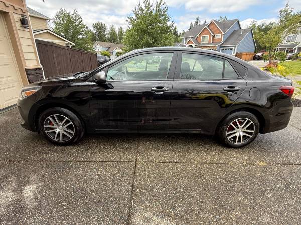 2018 Kia rio ex - $7,90063623442129537121