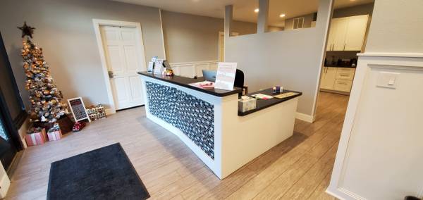 $800 / 240ft2 - Salas médicas/oficinas en alquiler (Colorado Springs, Old North end)63686975359361120