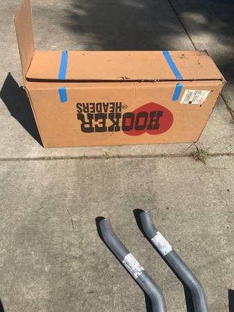 Mopar B/RB Hooker headers N.I.B. 1