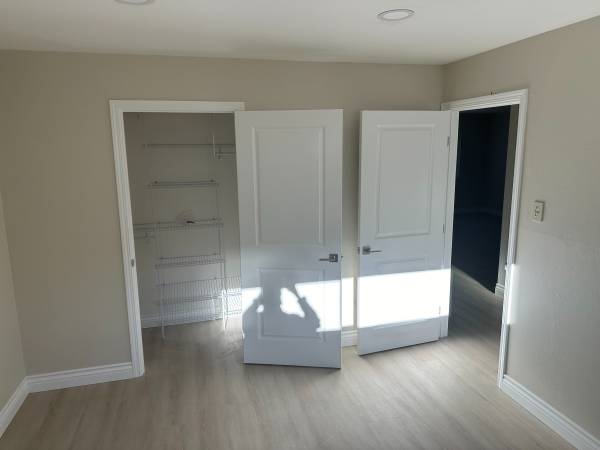 $3,595 / 2br - 1400ft2 - BEAUTIFULLY REMODELED 2/1 APT READY TO MOVE IN! GREAT LOCATION! PA (Palo Alto)64021481805954124