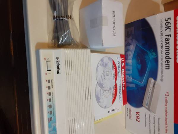 U.S.Robotics 56K Faxmodem, Model 5686, New in original packaging 1