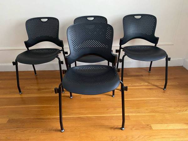 Herman Miller Caper Stacking Chairs — Set of 4 1