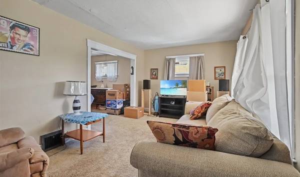 $700 / 6br - 3600ft2 - Habitación amueblada cerca de MAX, Intel, Nike – Sin tarifa (Hillsboro/Orenco)63914740560515121