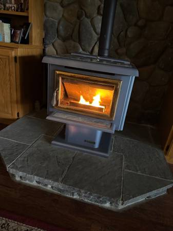 Earth Stove Pellet Stove 1