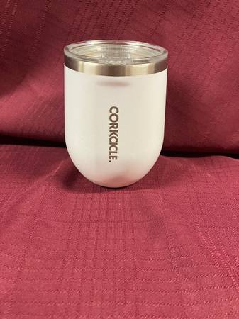CORKCICLE TUMBLER 1
