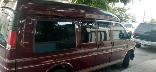 Chevy Express 1500 furgoneta camper con techo alto - $5.500 (San Francisco)63438548248449124