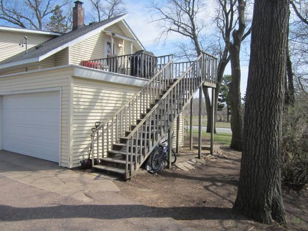 $699 / 2br - Northside upper 2 Bedroom Apt. (2330 Starr Ave.)63845958631683121