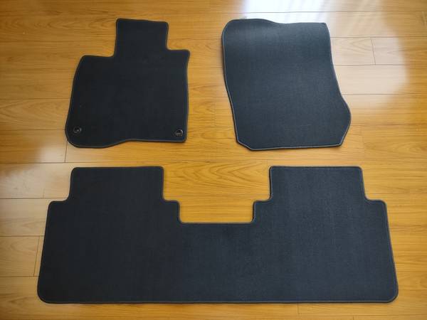 2022 Honda CRV OEM carpet floor mats, Brand New 1