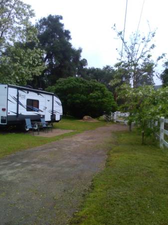 $900 / 1br - Remolque de RV en alquiler en granja (Ramona)63878361212803120